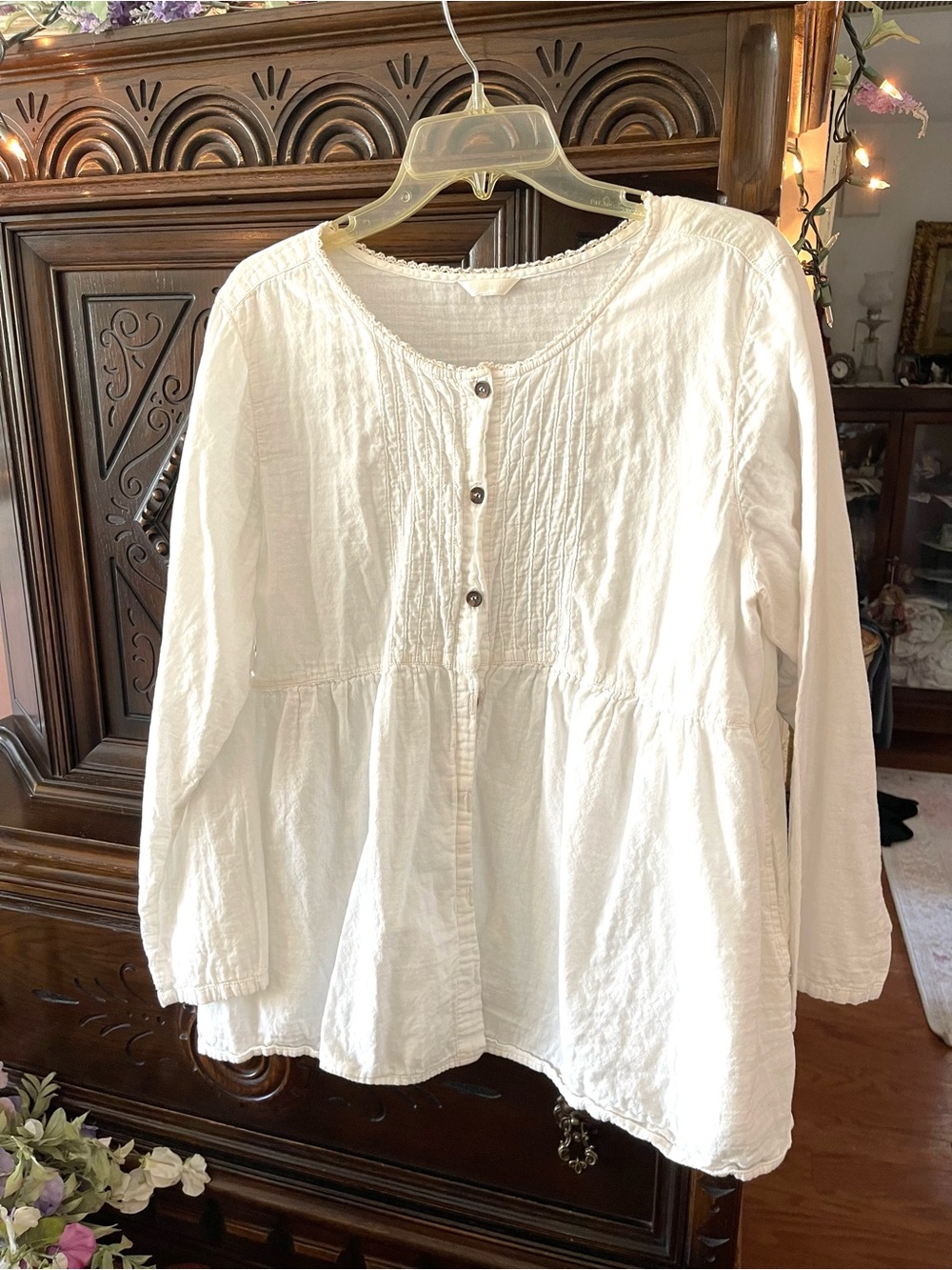 Women's Cream Button-Front Peplum Tunic